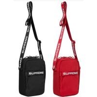 ราคา [ ของแท้ ] กระเป๋า Supreme Shoulder Bag Black , Red (FW22) ของใหม่ พร้อมส่ง (20941309214)
