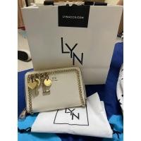 ราคา กระเป๋าสตางค์lynแท้100% (5869819156)