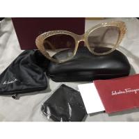 ราคา Ferragamo แว่นกันแดดของแท้ มีใบรับประกัน อุปกรณ์กล่อง ถุงผ้า การ์ดครบ เอฟกล่องสุ่มมาไม่ใช่แบบที่ใส่ (15129043852)