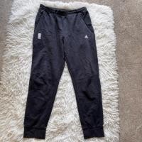 ราคา กางเกงวอร์มกีฬาสีดำ adidas ป้ายติดไซส์ M ของแท้ 100% (42311306957)