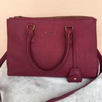 ราคา กระเป๋าสะพายคอส Sisley แท้มือสอง (2601909619)