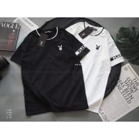 ราคา เสื้อเพลย์บอย พร้อมส่ง งานดีเทลตรงคอเสื้อ เก๋ๆ ปักหน้าอก สกรีนแขน เนื้อผ้านุ่มเด้ง ผ้าคอตตอนแท้ใส่ได้ทั้งชายและหญิง (22371085763)