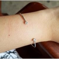 ราคา Minimalist925 กำไลเงินแท้ประดับพลอย CZ (44289156)