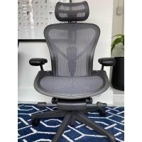 ราคา Herman Miller Aeron Remastered Graphite Standard Size C (29232484130)