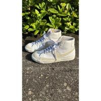 ราคา รองเท้าไนกี้แท้ 100% มือสองสภาพดีใส่น้อยมาก Nike Blazer MID'77 VINTAGE (25541135124)