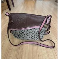 ราคา กระเป๋า PELLE BORSA มือสอง ของแท้% สภาพดี มีร่องรอยการใช้งานบ้าง ไม่มีตำหนิปริขาด (44103058795)