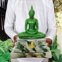 ราคา NMT8 หลวงพ่อโสธรมวลสารหงษ์หยก หน้าตัก5นิ้ว เป็นงานเนื้อเรซิ่นผสมผงทรายหินหยกต่างๆมวลสาร (16695539263)