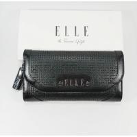 ราคา ELLE กระเป๋าสตางค์ผู้หญิงใบยาว สามพับ สีดำ หนังลายสาน หนังแท้ โลโก้รมดำ ของใหม่ ของแท้100% (21371841022)