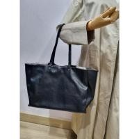 ราคา กระเป๋าหนังสีดำ งานญี่ปุ่นมือสอง ใบใหญ่ สวยมาก ไม่มีตำหนิ (25761806437)