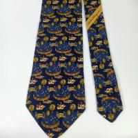 ราคา เนคไท มือสอง Salvatore Ferragamo Men's Silk Tie Duck Print Design Made in Italy (43165088865)