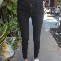ราคา กางเกงยีนส์ดำ McLady ของแท้ !! #มือสอง สภาพใหม่มากก (3444739547)