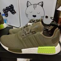 ราคา NMD R1 (2331045444)