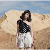 ราคา เสื้อเบี่ยงไหล่ข้างเดียวผูกโบว์ (1454619144)