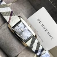 ราคา นาฬิกา burberry แท้ 100% (713590393)