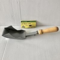 ราคา เกียงก่ออิฐมวลเบา ด้ามไม้ 2.5นิ้ว CAMELLA อย่างดี (หนาพิเศษ) เกรียงก่ออิฐมวลเบา เกียงก่ออิฐ เกียงหวี เกียงก่อ (6844610188)