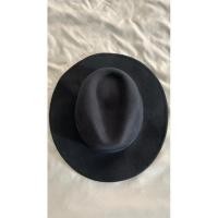 ราคา หมวกสักกะหลาดปีกกว้าง zara (23468806554)