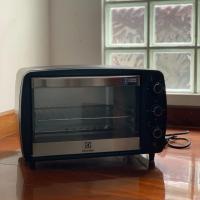 ราคา ด้วยเตาอบไฟฟ้า ELECTROLUX ขนาด15 ลิตร (3734689723)