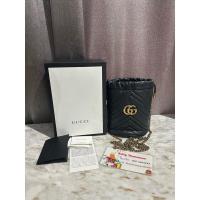 ราคา Gucci MARMONT MINI BUCKET BAG (27761666558)