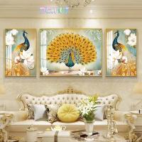 ราคา DC.HUI รูปนกยูง กรอบรูปแต่งบ้าน รูปกรอบทอง กรอบแขวนผนัง ชุด3ชิ้น(ขนาด30*40/40*60/30*40 ซม.) (22953276647)