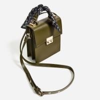 ราคา กระเป๋าสะพายข้างสีเขียวมะกอกแบรนด์ ZARA Olive Green Crossbody Bag with Scarf Detail (6658042910)