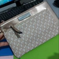 ราคา กระเป๋าคล้องมือ Nine west มือ 1 ของแท้ สวยหรู 2 ซิป พิเศษ 300 (6517856426)