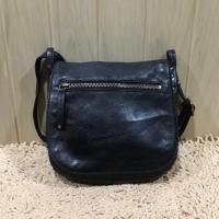 ราคา กระเป๋าสะพายหนังแท้ แบรนด์ Fossil สินค้ามือสอง (6242764334)