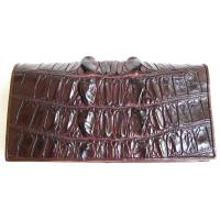 ราคา Huncroc กระเป๋าสตางค์หนังจระเข้แท้ 2พับยาว ส่วนหาง สีน้ำตาล ฟรีพวงกุญแจหางจระเข้ (1667550390)