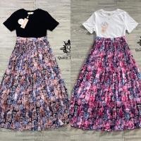 ราคา ชุดเซตกระโปรง เสื้อยืด+กระโปรงอัดพลีท งานป้าย sn brand (26901023595)