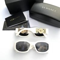 ราคา ✨พร้อมส่ง✨New Versace ของใหม่ ของแท้ รุ่นสุดฮิต (14226248311)