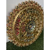 ราคา งานไม้ แกะสลัก ปิดทองคำเปลว 45 cm แกะสลัก ฉลุ ลายดอกไม้ ประดับกระจกหลากสี สำหรับ ตกแต่งผนัง แต่งโคมไฟ แต่งพัดลมเพดาน (10302251294)