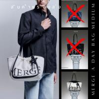 ราคา พร้อมส่ง ❗ ของแท้ Merge A Day Bag Medium ❗รอบ 27/05 ไซต์ M❗ (40604170447)