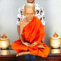 ราคา NMT8 หลวงพ่อรวย วัดตะโก อยุธยา งานเรซิ่นไฟเบอร์หุ่นขี้ผึ้ง ขนาดใหญ่ หน้าตัก 18 นิ้ว ห่มจีวรเสมือนจริง (23374598064)