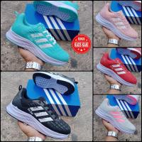 ราคา รองเท้ายิมเด็กผู้หญิง. รองเท้าวิ่งลําลอง. รองเท้าผ้าใบ Adidas Climacool (26387943543)