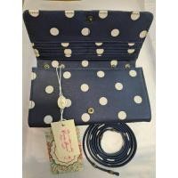 ราคา กระเป๋าสตางค์มีสายสะพาย แบรนด์ Candy flowers สีกรมลายจุดขาว ใหม่ 100% (27065484706)