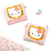 ราคา ‍⬛กระเป๋าสตางค์ผ้าฝาปิด กระเป๋าซิป ลายผ้าคิตตี้ hello kitty ผ้าลิขสิทธิ์แท้นำเข้าจากญี่ปุ่น (26207297197)