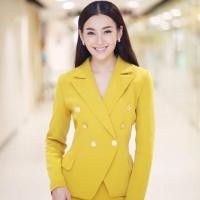 ราคา ชุดสูทเข้าเซ็ตสีเหลือง งานดีงานกำลังมา งานป้ายLove is พร้อมส่ง ใส่เดือนนี้เดือนหน้า (1254981853)