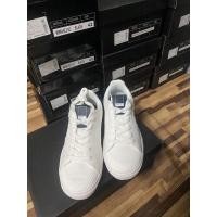 ราคา รองเท้าผ้าใบผู้หญิง CC DOUBLE O จากช็อป (11247150661)