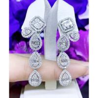 ราคา ต่างหูระย้าตุ้งติ้งเพชรประกบน้ำงาม ขนาดใหญ่ใส่ออกงานได้เลยยย เพชรกลางขนาดเท่าเพชรหยดน้ำขนาด 1 กะรัต ดูใหญ่มากกกา (8704895021)