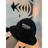 ราคา หมวก Adidas สีดำ แท้ 100% ไม่มีตำหนิ 990.- (จาก 1,7xx) (20211709172)