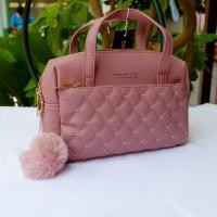 ราคา ‼️Sale‼️กระเป๋าแฟชั่นทรงหมอน 3 ซิป Forever young (3818007110)