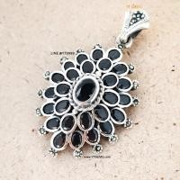 ราคา จี้นิล ทรงมาคี จี้เงินแท้ รมดำ พลอยนิล (CZ) แต่ง แมกกาไซต์ YTG-8761 (6629231592)