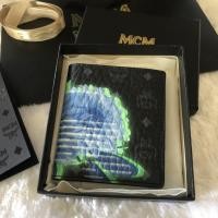 ราคา กระเป๋าสตางค์ MCM Tech Flower M-F17 Bi Card Wlt Mni B(Used like new) ของแท้ 100% (14748495712)