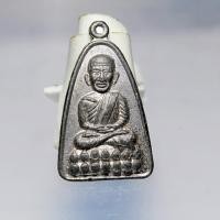 ราคา P1034พระหลวงปู่ทวด วัดช้างให้ หลังตัวหนังสือ รุ่นมหาลาภ เนื้อตะกั่ว ห่วงตัน สภาพสวยๆ เดิมๆ (40715041992)