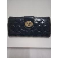ราคา กระเป๋าสตางค์ใบยาว Coach มือ2สีกรม(หนังแก้วเงา) (27430663455)