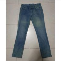 ราคา กางเกงยีนส์ Calvin Klein CK แท้ มือ2 (9769489517)