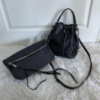 ราคา กระเป๋าRebecca Minkoff แท้ มือ2 ขายเป็นคู่ จีบ+คลัชมือ✨ (13919846664)