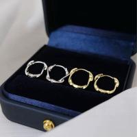 ราคา SALE พร้อมส่งในไทย ต่างหู ตุ้มหู ก้านเงินแท้ ห่วงหยักๆ งานเก๋ๆ (42613761208)