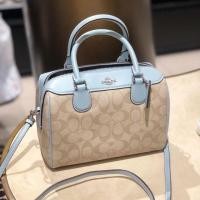 ราคา Coach ทรงหมอน สีฟ้า มือสอง (7505142049)