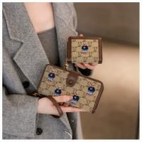 ราคา พร้อมส่งในไทยกระเป๋าเงินลายหมี กระเป๋าสตางค์ใบสั้นลายหมี งานปัก ซิปลวดลายหมี โซคิ้ว มาก มีช่องซิปใส่เหรียญ (41509470226)