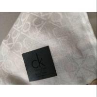 ราคา CK calvin klein handkerchief ผ้าเช็ดหน้าแบรนด์แท้ (7432604287)
